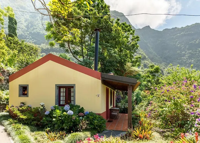 База отдыха Pestana Quinta Do Arco Nature & Rose Garden Арку-ди-Сан-Жоржи