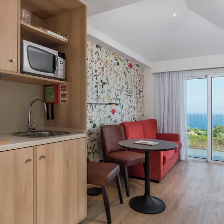 Pestana Quinta Do Arco Nature & Rose Garden